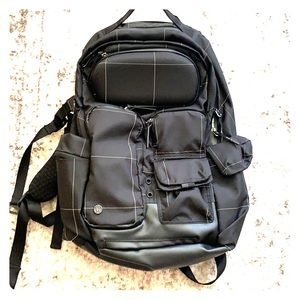 Lulu lemon cruiser back pack (reflective)